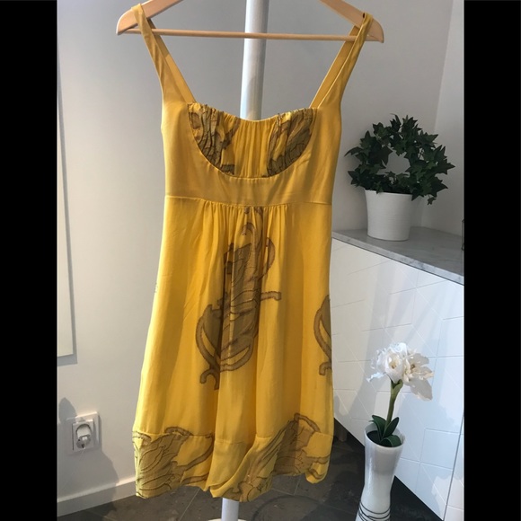 Silk dress Nicole Miller Yellow Metallic Floral - Picture 8 of 9